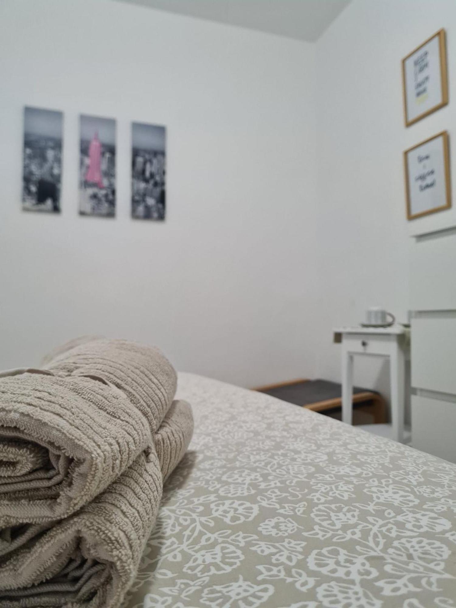 Eeb Private Room Habitacion Privada En Piso Compartido Сан-Крістобаль-де-ла-Лагуна Екстер'єр фото