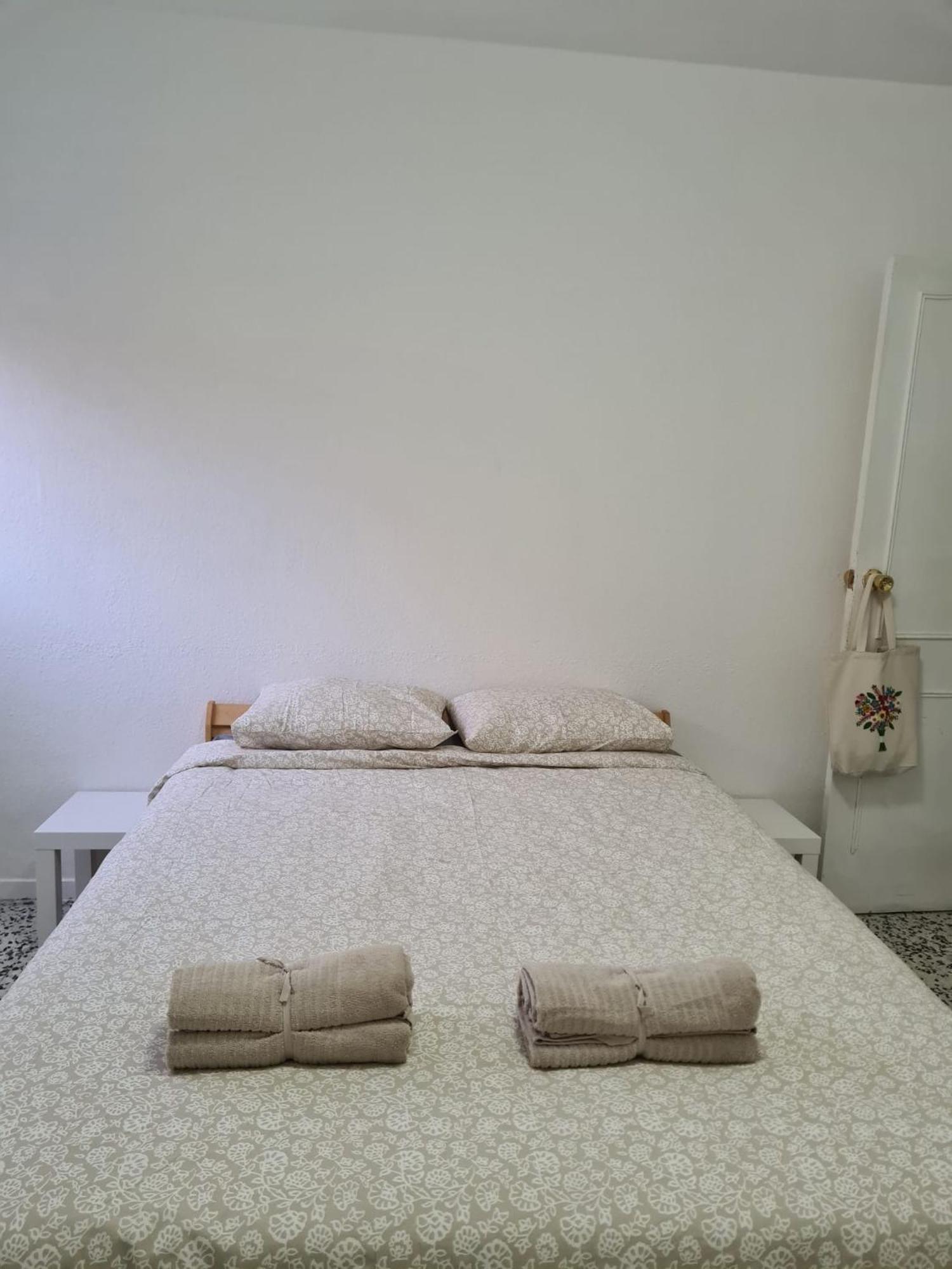 Eeb Private Room Habitacion Privada En Piso Compartido Сан-Крістобаль-де-ла-Лагуна Екстер'єр фото